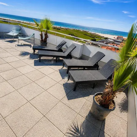 Des Belles Vues De Terrasse Panoramique De 63 M2 Face Ocean Vue Exceptionnelle A Pied Emplacement Unique Parking Gratuit דירה